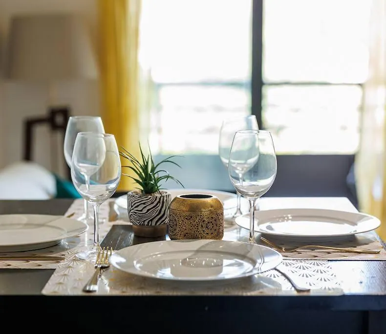T2 Plage Prado-David, Parc Borely, Parking Privee Marseille 0*,  France
